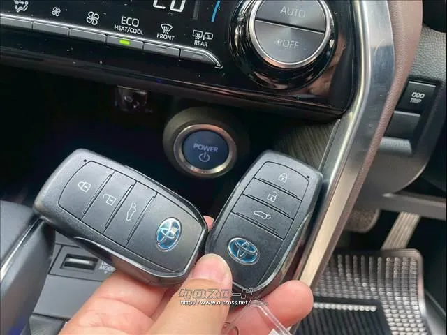 トヨタ ハリアーハイブリッド