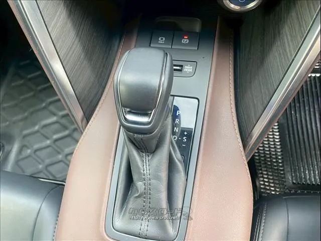 トヨタ ハリアーハイブリッド