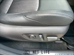 トヨタ ハリアーハイブリッド