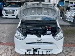 ダイハツ ミライース