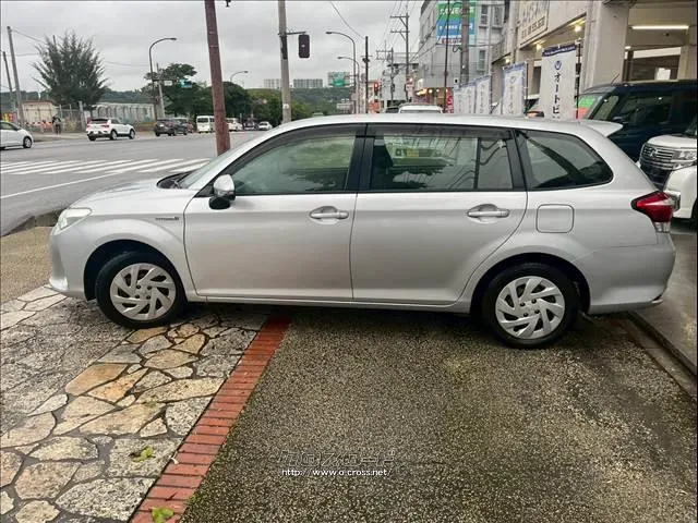 トヨタ カローラフィールダー