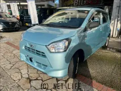 ダイハツ ミライース