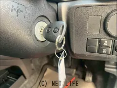 ダイハツ ミライース