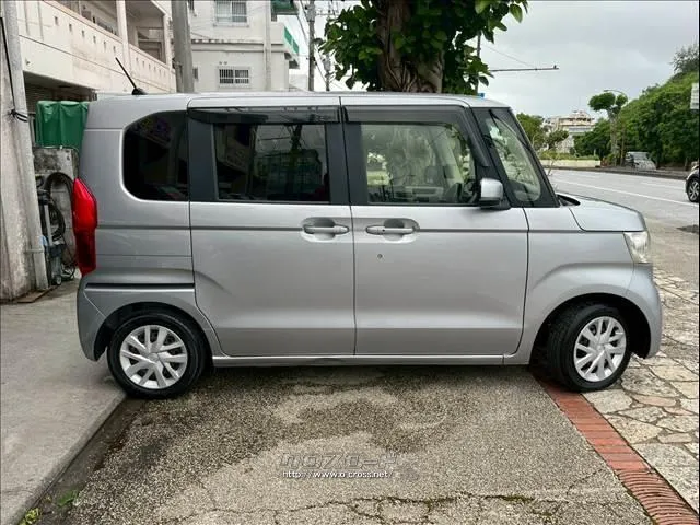 ホンダ N-BOX