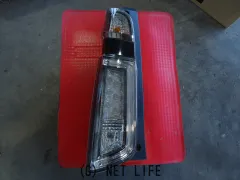 外装・エアロ 左テールランプ