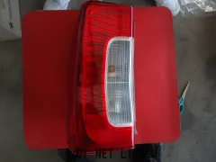 外装・エアロ 左テールランプ