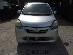 部品取車 イース