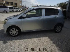 部品取車 イース