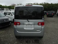 部品取車 タント