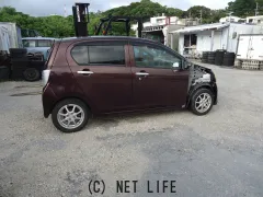 部品取車 イース