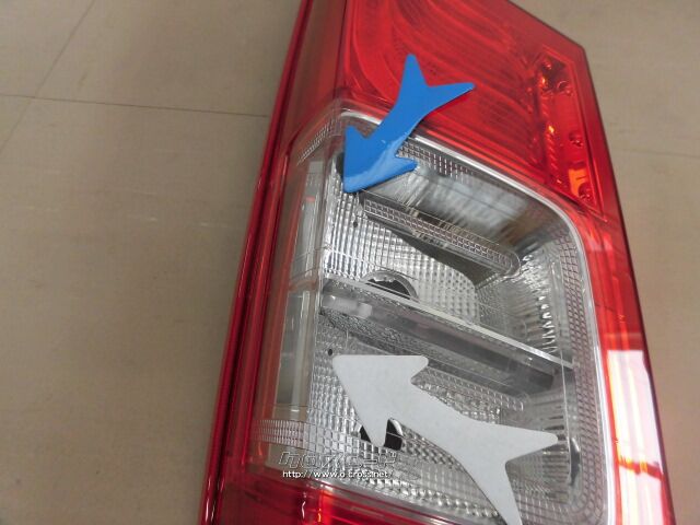 外装・エアロ 左テールレンズ