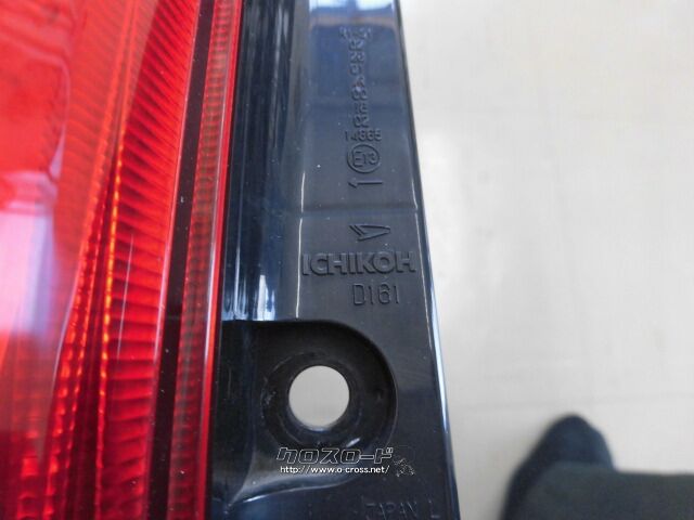 外装・エアロ 左テールレンズ