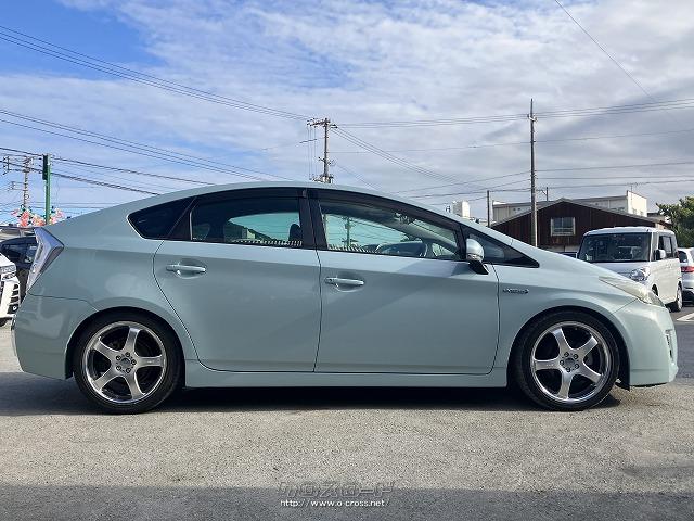 トヨタ プリウス