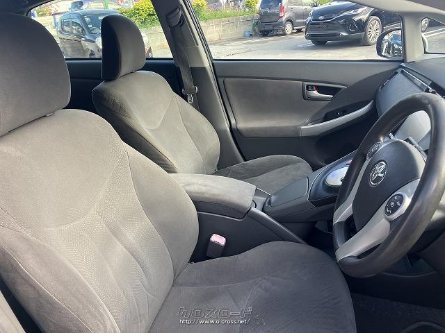 トヨタ プリウス