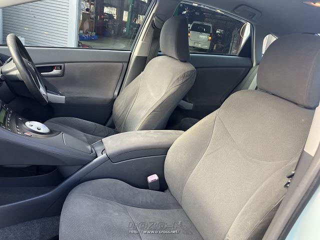 トヨタ プリウス