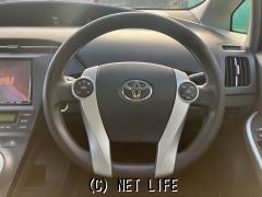 トヨタ プリウス