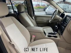 フォード エクスプローラー