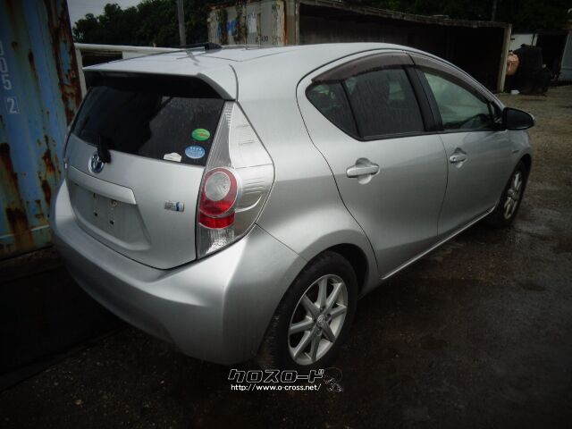 部品取車 トヨタ、アクア 部品取り車