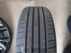 タイヤ 235/50R20インチタイヤ