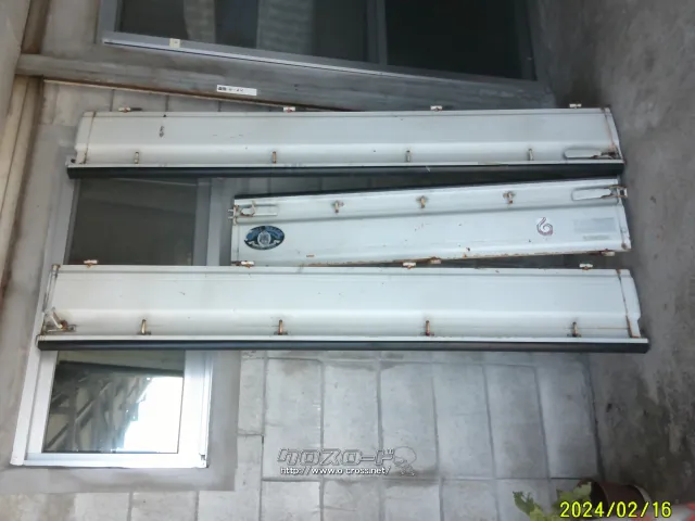 その他 ダイハツハイゼットトラックアオリ3枚セット販売で15000円