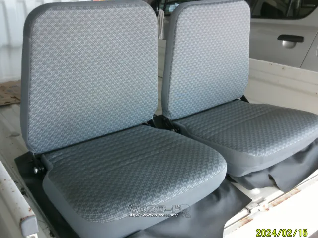 シート系 ハイゼットトラック純正シート左側のみ(S200P用)