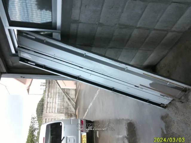 その他 スズキキャリ-トラック・アオリ左右セット販売・左右とも3000円