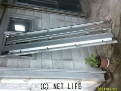 その他 スズキキャリ－トラック・アオリ左右セット販売・左右とも３０００円