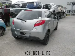 部品取車 デミオ
