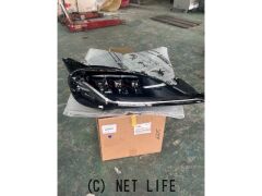 外装・エアロ ﾍｯﾄﾞﾗｲﾄ右