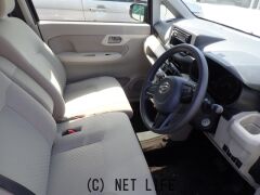 ダイハツ ムーヴ