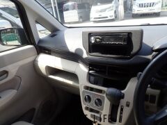 ダイハツ ムーヴ