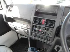 日産 NT100クリッパー