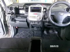 ダイハツ タント