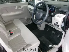 ダイハツ ムーヴ