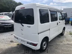 ダイハツ ハイゼットカーゴ