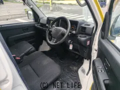ダイハツ ハイゼットカーゴ