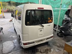 ダイハツ ハイゼットカーゴ