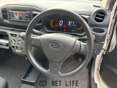 ダイハツ ミライース