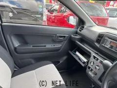 ダイハツ ミライース