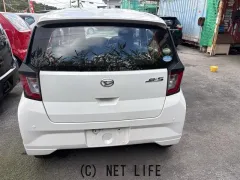 ダイハツ ミライース