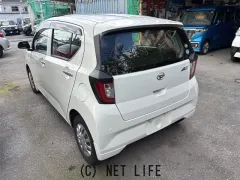 ダイハツ ミライース