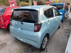 ダイハツ ミライース