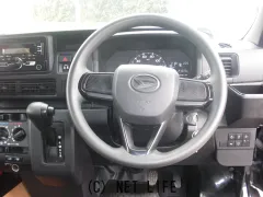 ダイハツ ハイゼットカーゴ