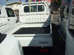 マツダ スクラムトラック