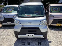 ダイハツ ハイゼットカーゴ