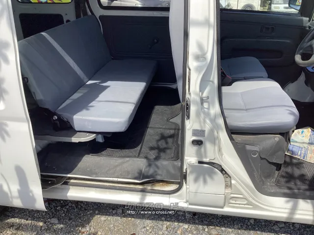 ダイハツ ハイゼットカーゴ