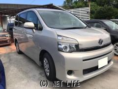 トヨタ ヴォクシー