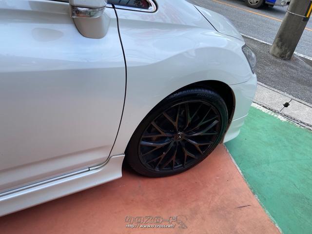 トヨタ マークXジオ