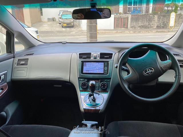 トヨタ マークXジオ