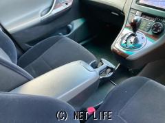 トヨタ マークXジオ